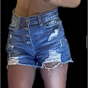 curvy high rise 4 button shorts